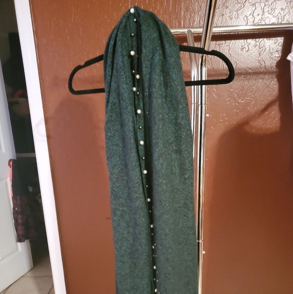 Scarf - Picture 3 of 3